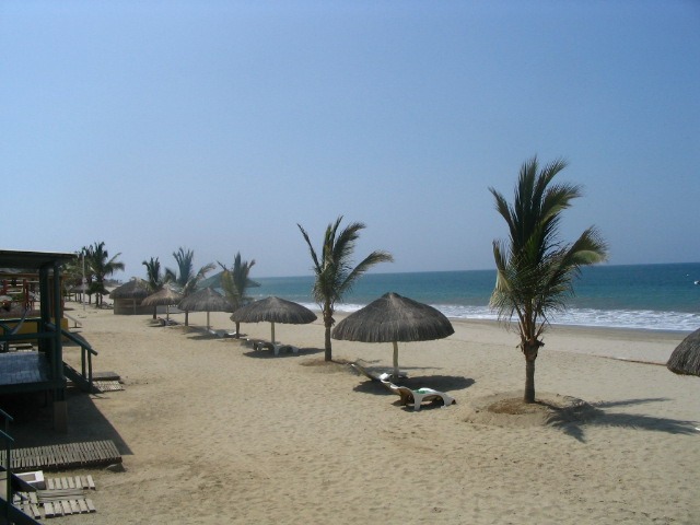 Punta Sal beach, white sand, beach with cottages