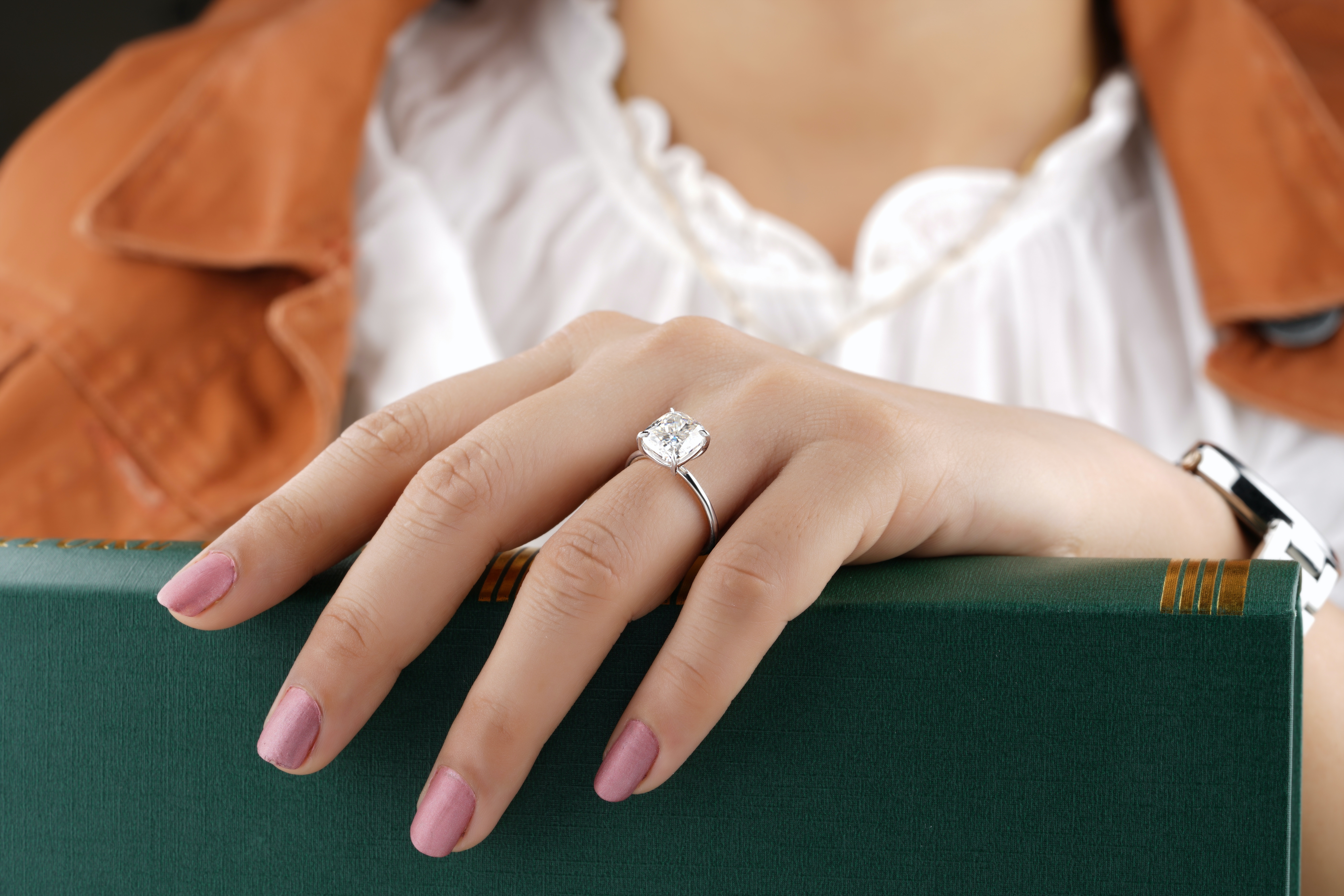 What to Look for When Buying a Diamond Engagement Ring